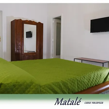 Matale - *